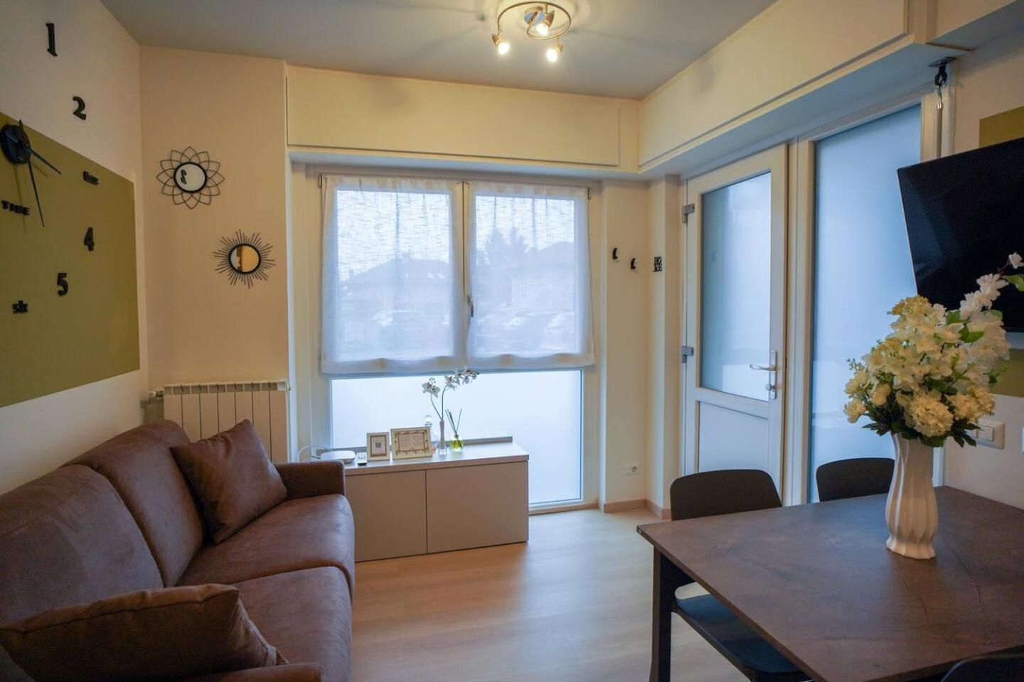 Gelsomino Suite Leonardo Academy, Mxp & Laghi 세스토 칼렌데 외부 사진