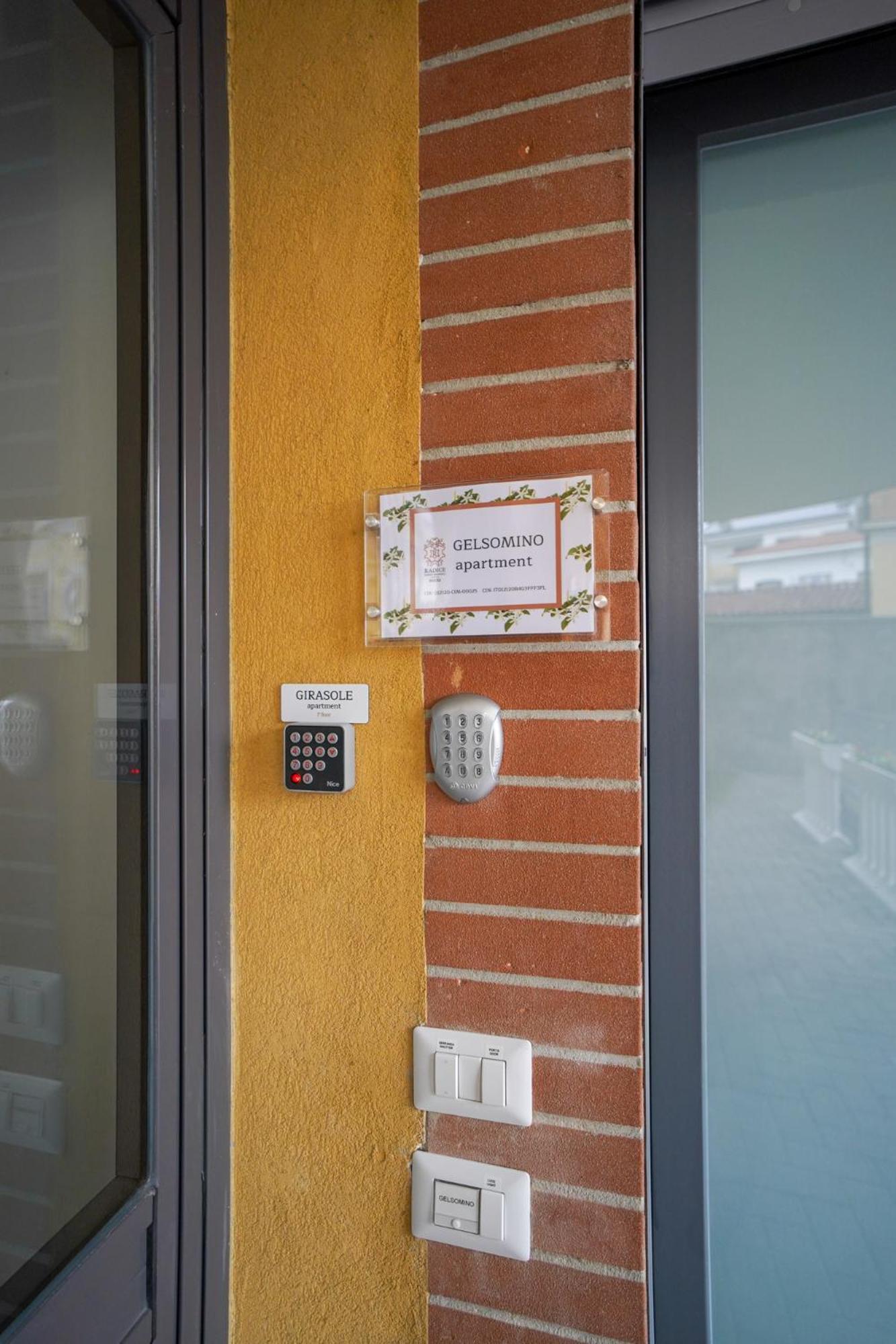 Gelsomino Suite Leonardo Academy, Mxp & Laghi 세스토 칼렌데 외부 사진